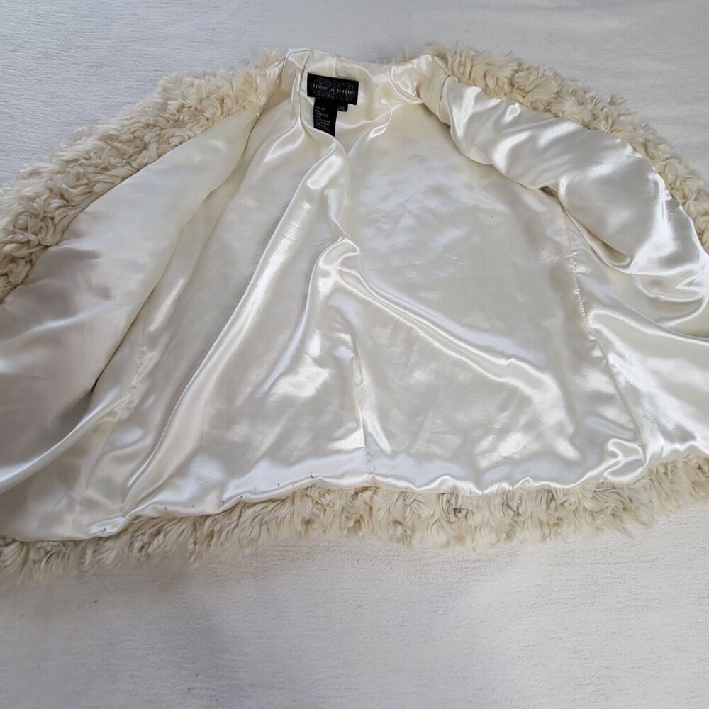 Live a Little Top Coat Jacket Womens Size Large Faux Fur Cream/White Size XL - Picture 10 of 16